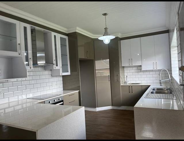 3 BEDROOM HOUSE FOR SALE IN RYNFIELD
